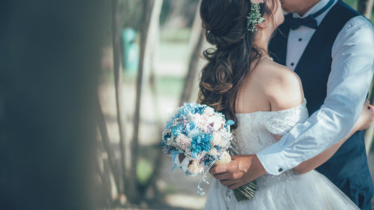 How to Choose the Perfect Wedding Flowers by Season in Vancouver