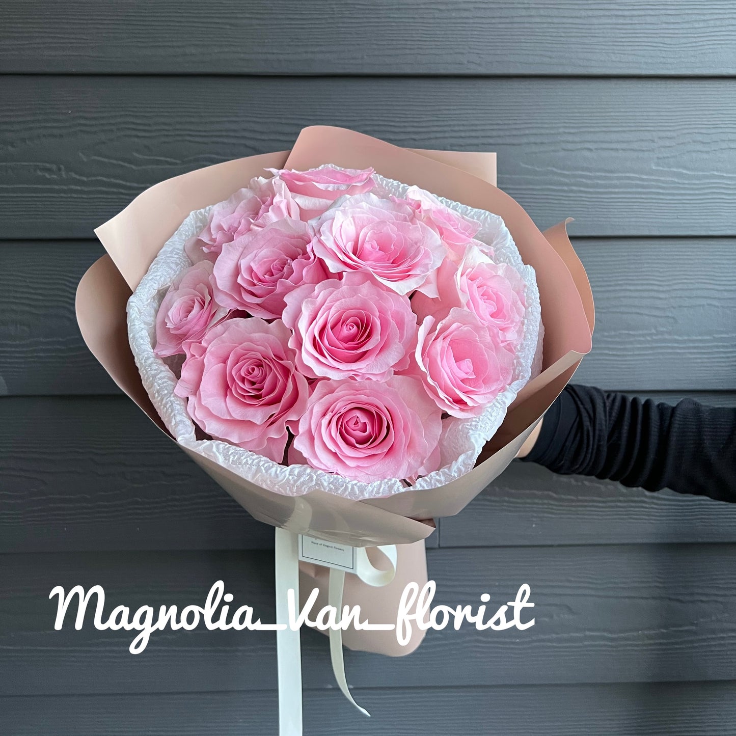 Fresh Pink Roses Bouquet